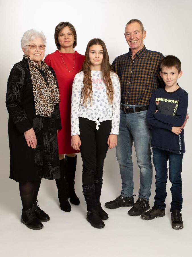 Gasthof Hirschen Sibratsgfäll Buitenkant foto